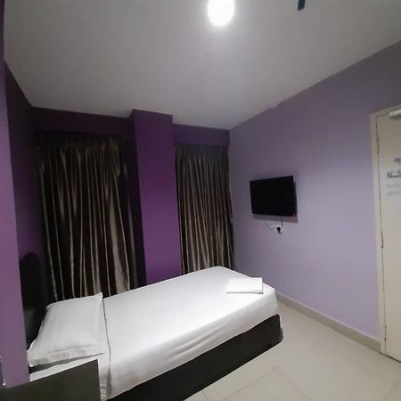 Hotel Zamburger Kota Damansara Eksteriør billede