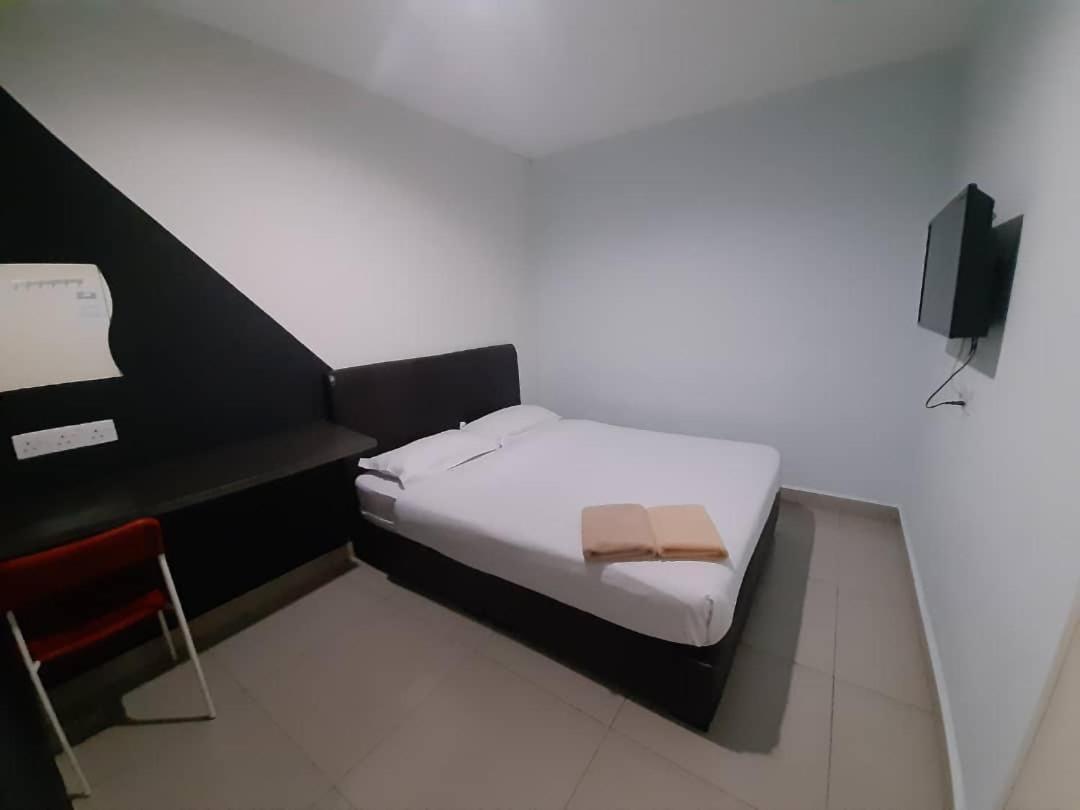 Hotel Zamburger Kota Damansara Eksteriør billede