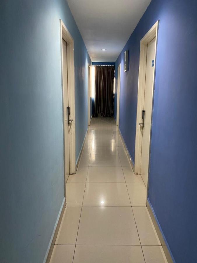 Hotel Zamburger Kota Damansara Eksteriør billede