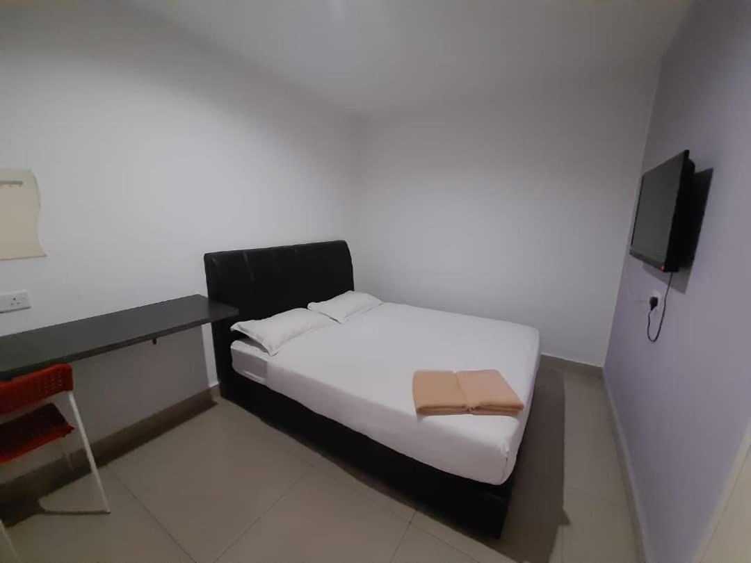Hotel Zamburger Kota Damansara Eksteriør billede